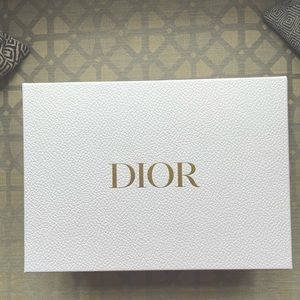 𝅺dior Beauty Empty Box - Gold Lettering